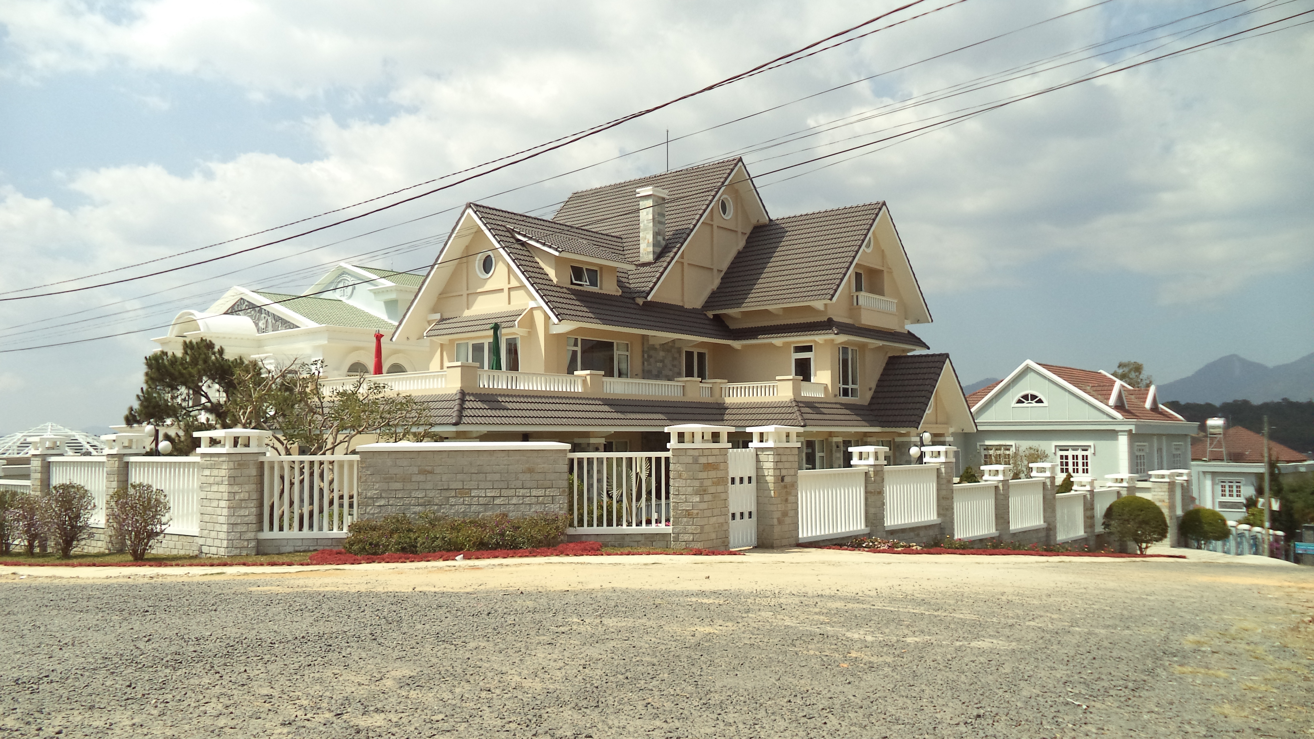 DỰ ÁN BIỆT THỰ LÔ A ĐỒI HUY HOÀNG - THÀNH PHỐ ĐÀ LẠT